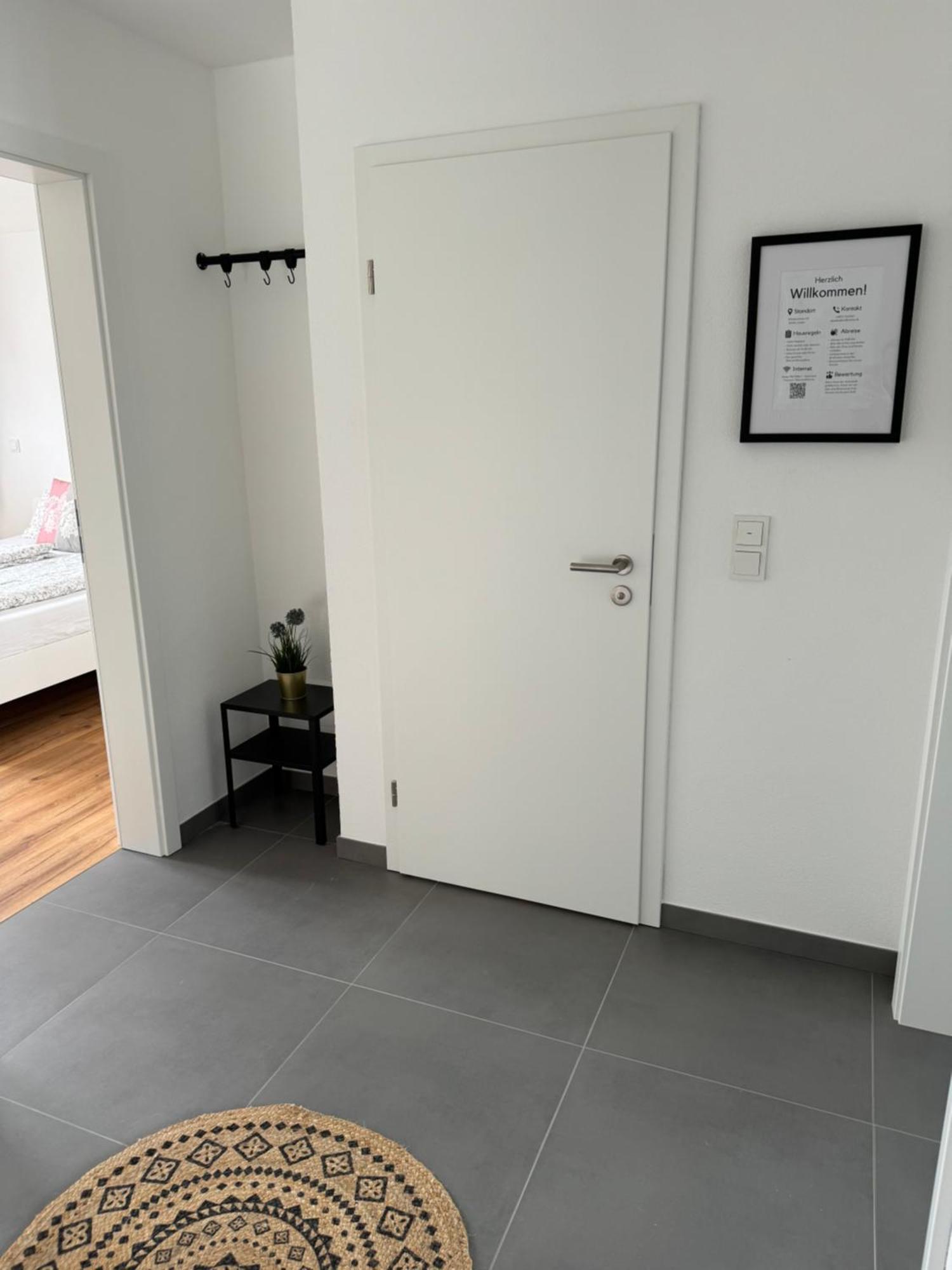 Modern & Grosszuegig! Ideal Fuer Familie & Arbeit Linden  Exterior foto